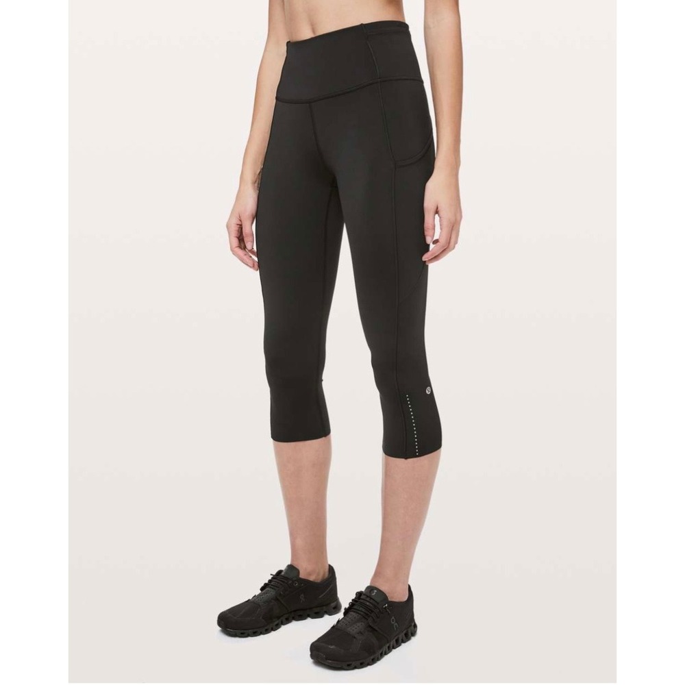Lululemon Fast & Free Crop II *Nulux 19" Black 8 Running Gym Reflective Active